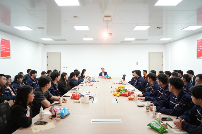 b624d2951a68e351356fad96d6c64aa8.jpg b624d2951a68e351356fad96d6c64aa8.jpg