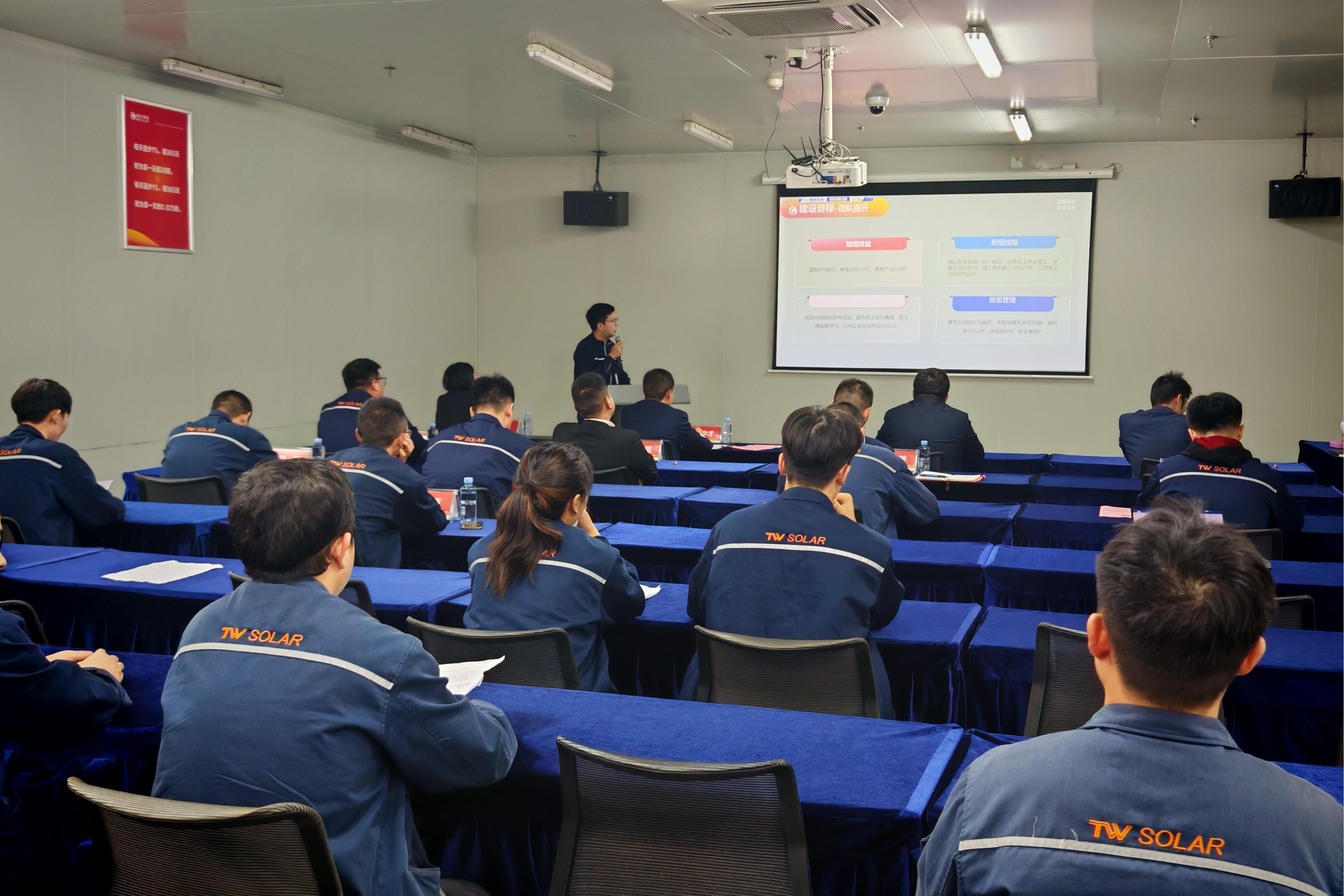 f6758986b04aed18516d266ae286420d.jpg f6758986b04aed18516d266ae286420d.jpg