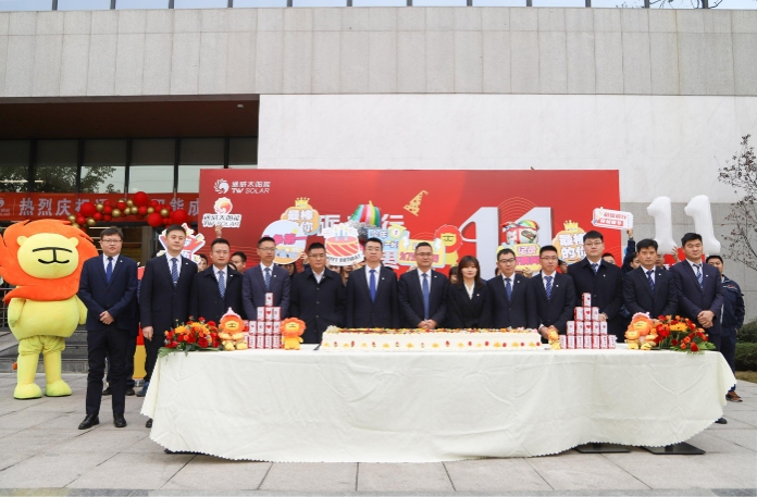 8aefcb1d46173d7fb466d5acc5e26d46.jpg 8aefcb1d46173d7fb466d5acc5e26d46.jpg