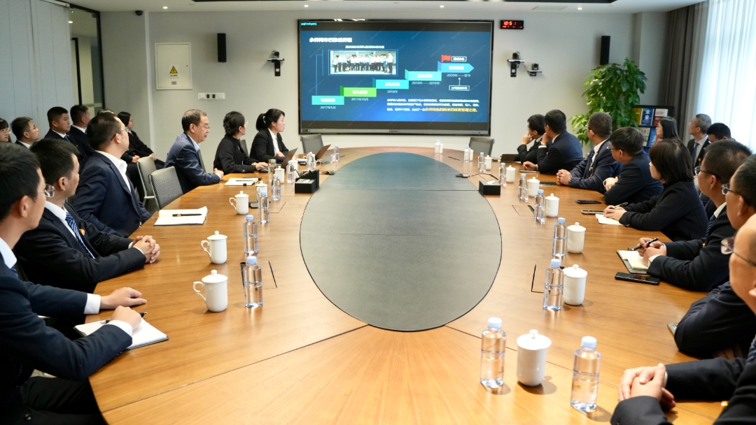 c399c92e97839889666675bd53056894.jpg c399c92e97839889666675bd53056894.jpg