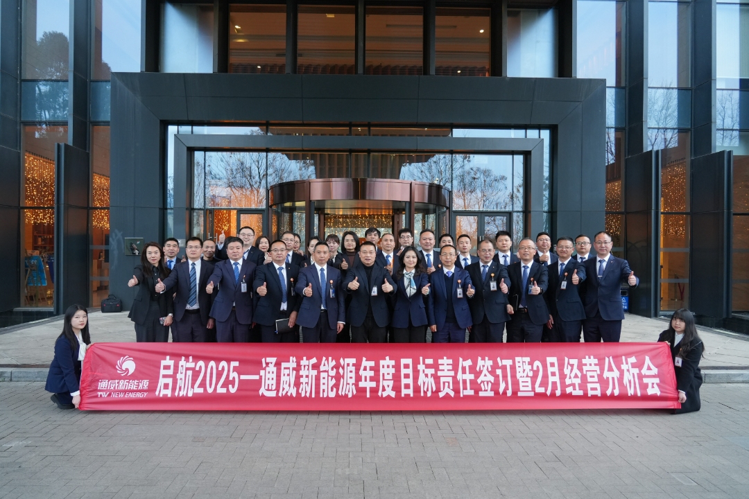 e06b0a0bee9a5d0ef5f7890cbbb5d20f.jpg e06b0a0bee9a5d0ef5f7890cbbb5d20f.jpg