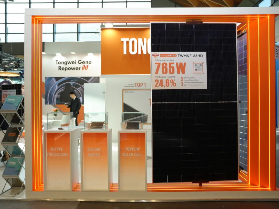 7e81e18752e8e2efbc40fd2aa9179443.jpg 7e81e18752e8e2efbc40fd2aa9179443.jpg