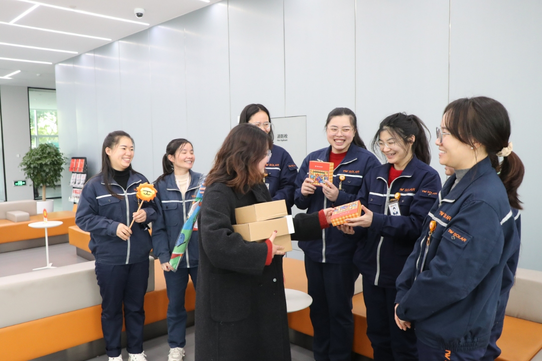 dc896343b8561d798f1db83f5998492d.jpg dc896343b8561d798f1db83f5998492d.jpg