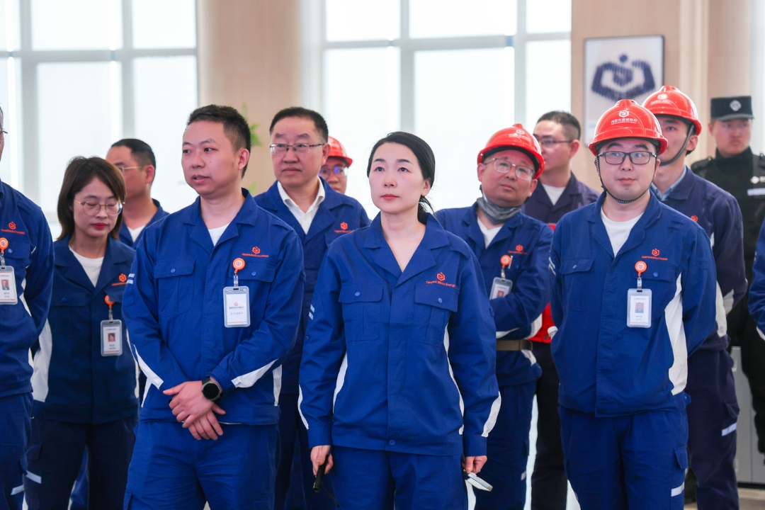 6b3542b678e6d5696ac1ffa400051df9.jpg 6b3542b678e6d5696ac1ffa400051df9.jpg