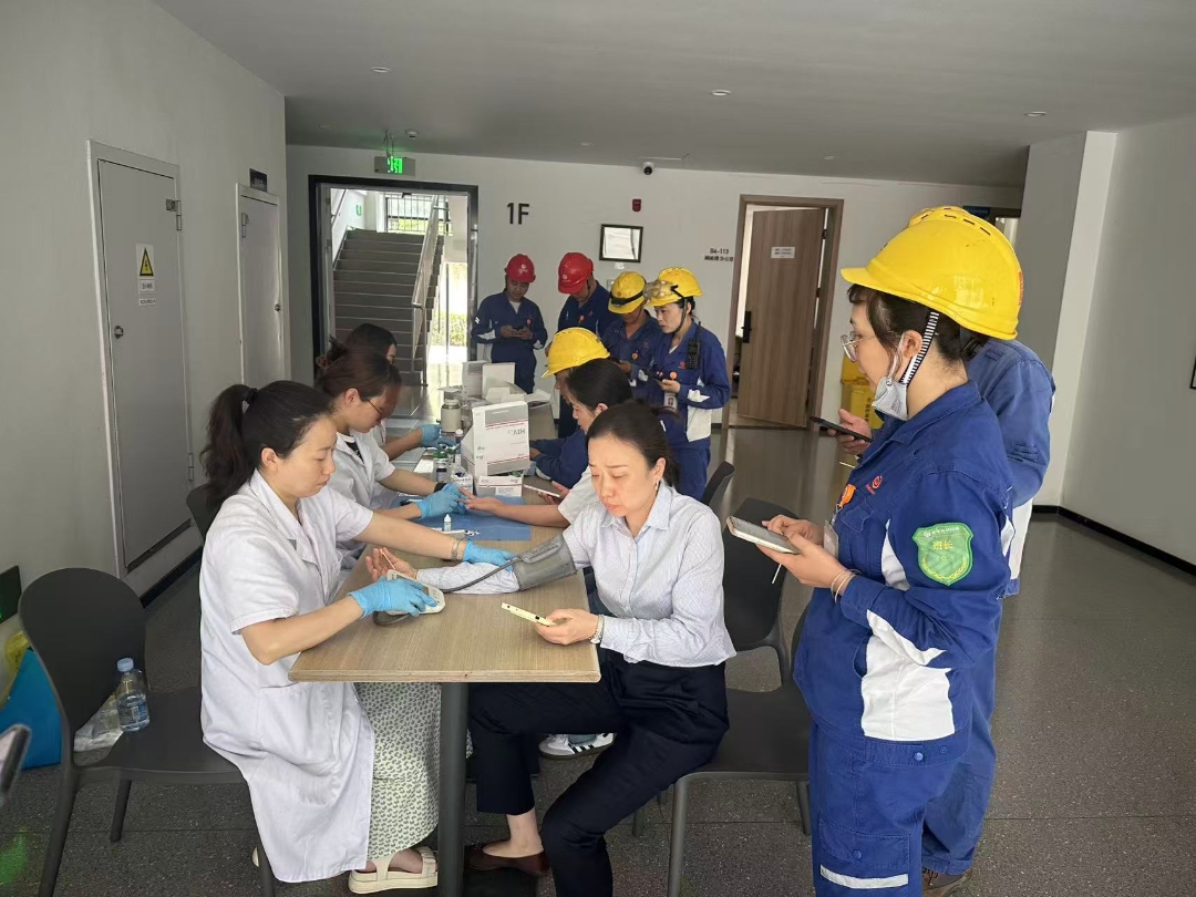 eb51a9c10d494736d024fe9afaf41351.jpg eb51a9c10d494736d024fe9afaf41351.jpg