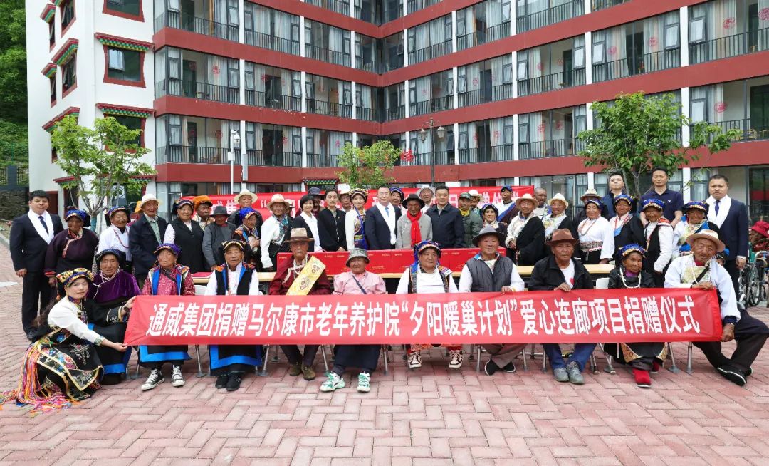 afbff57941bba069be4f5cb7d33ace71.jpg afbff57941bba069be4f5cb7d33ace71.jpg